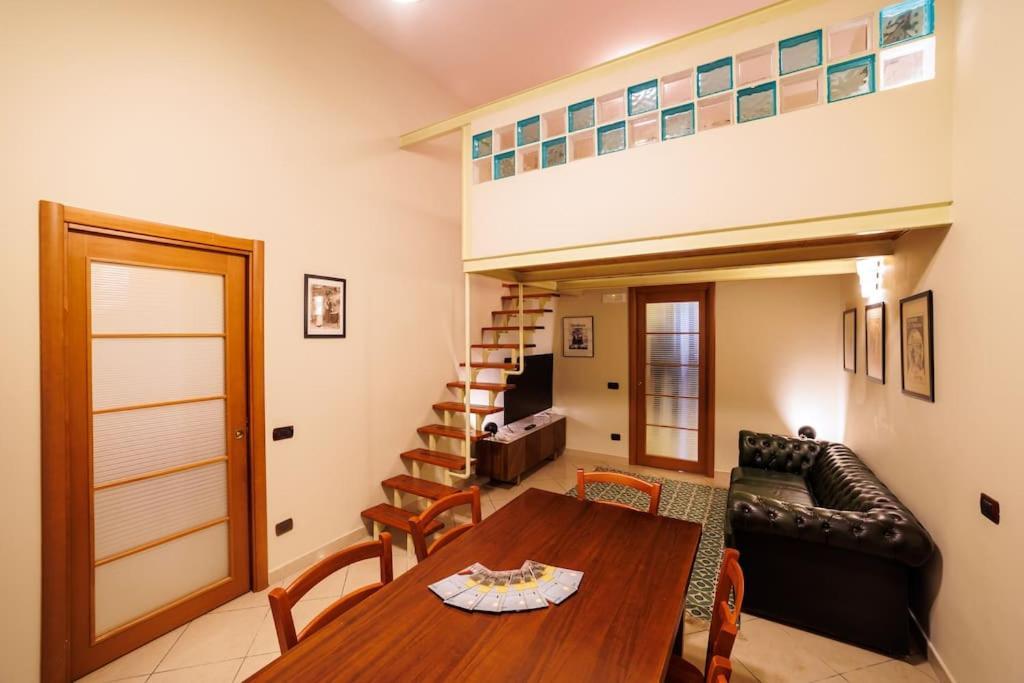 The San Gregorio Armeno Apartment By HouseinNapoli Esterno foto