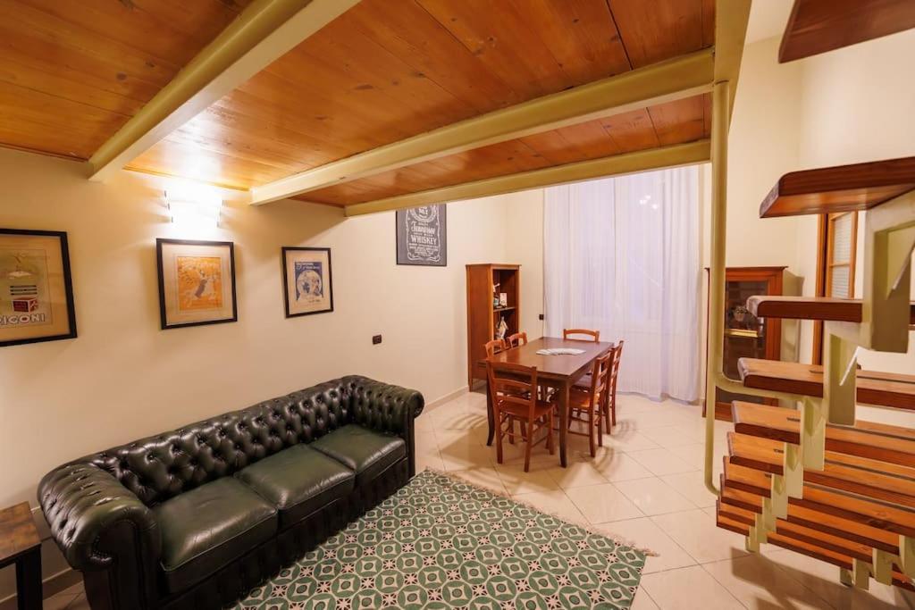 The San Gregorio Armeno Apartment By HouseinNapoli Esterno foto